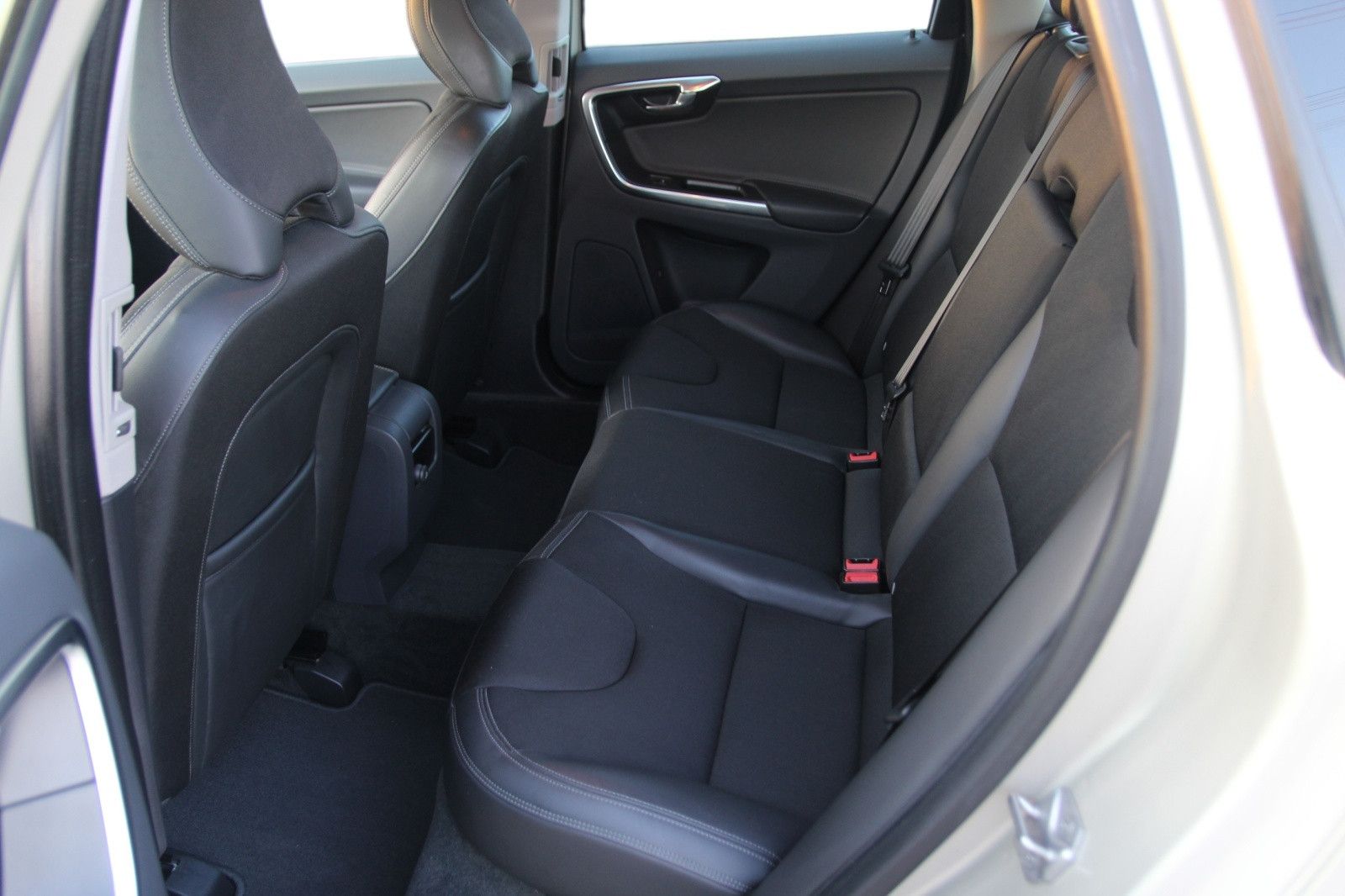 Volvo XC60 Momentum AWD Automatik/ Xenon/ 70tkm! foto 20