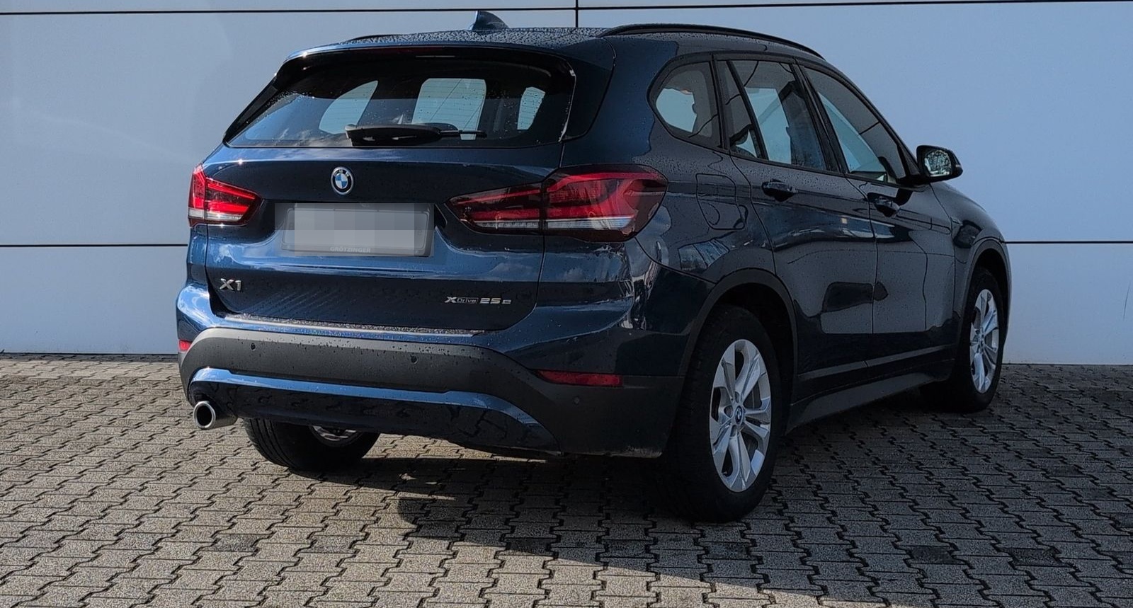 BMW X1 xDrive25e AHK + RFK+ PDC+DAB+NAVI+ foto 4