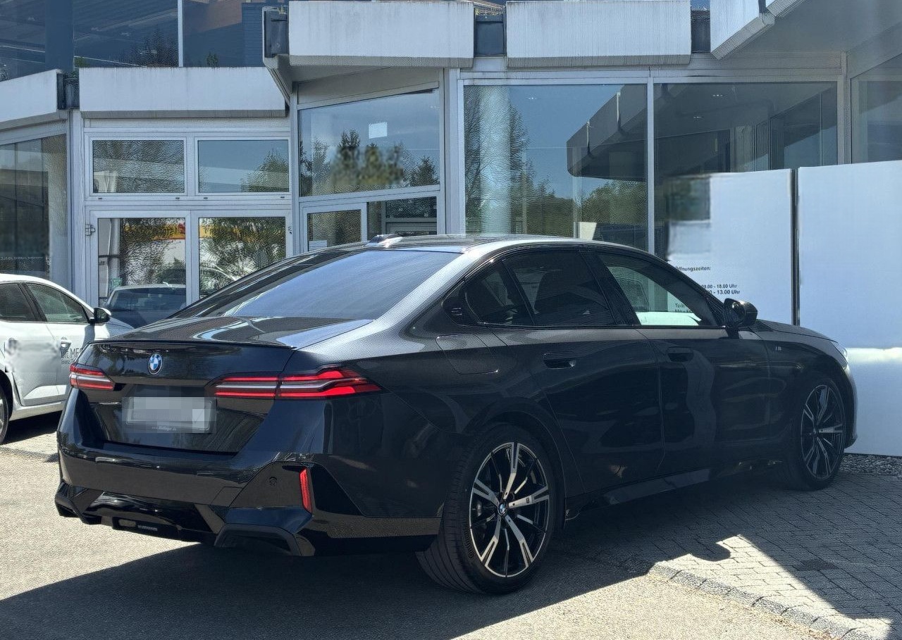 BMW 540d xDr.M Sport IntAktivLenk.AdFahrw.Standh.20" foto 9