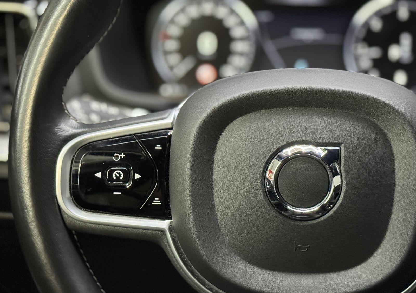 Volvo V60 R Design*3JGarantie*AppleCarPlay*360Grad* foto 11