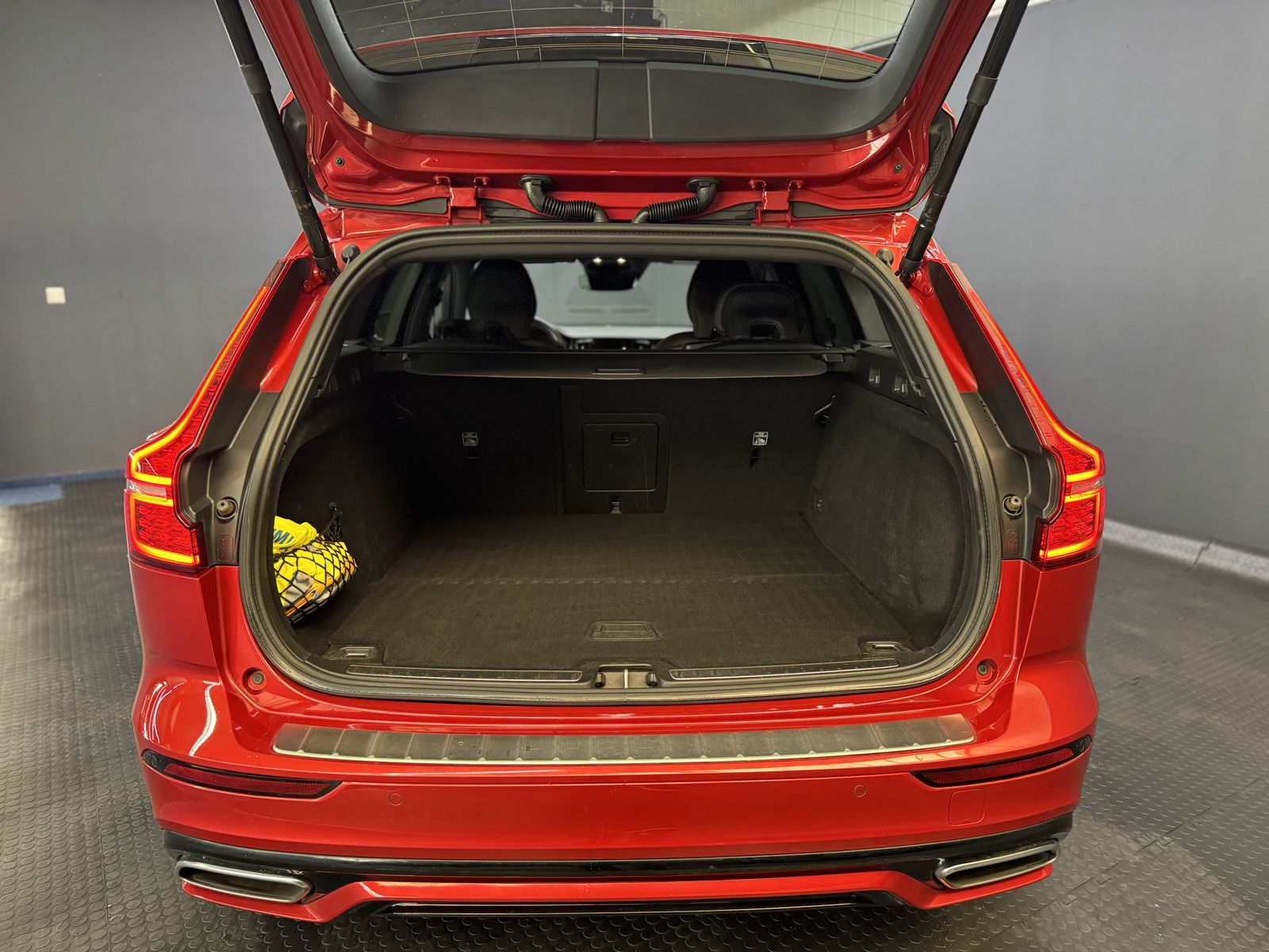 Volvo V60 R Design*3JGarantie*AppleCarPlay*360Grad* foto 20