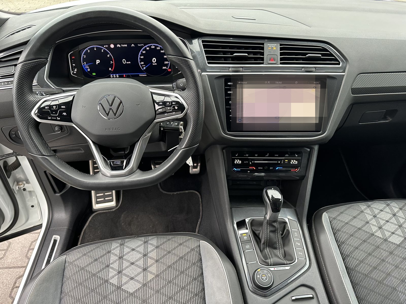 Volkswagen Tiguan Allspace R-Line 4M NAV+LED+HEAD-UP+AHK+VC foto 11