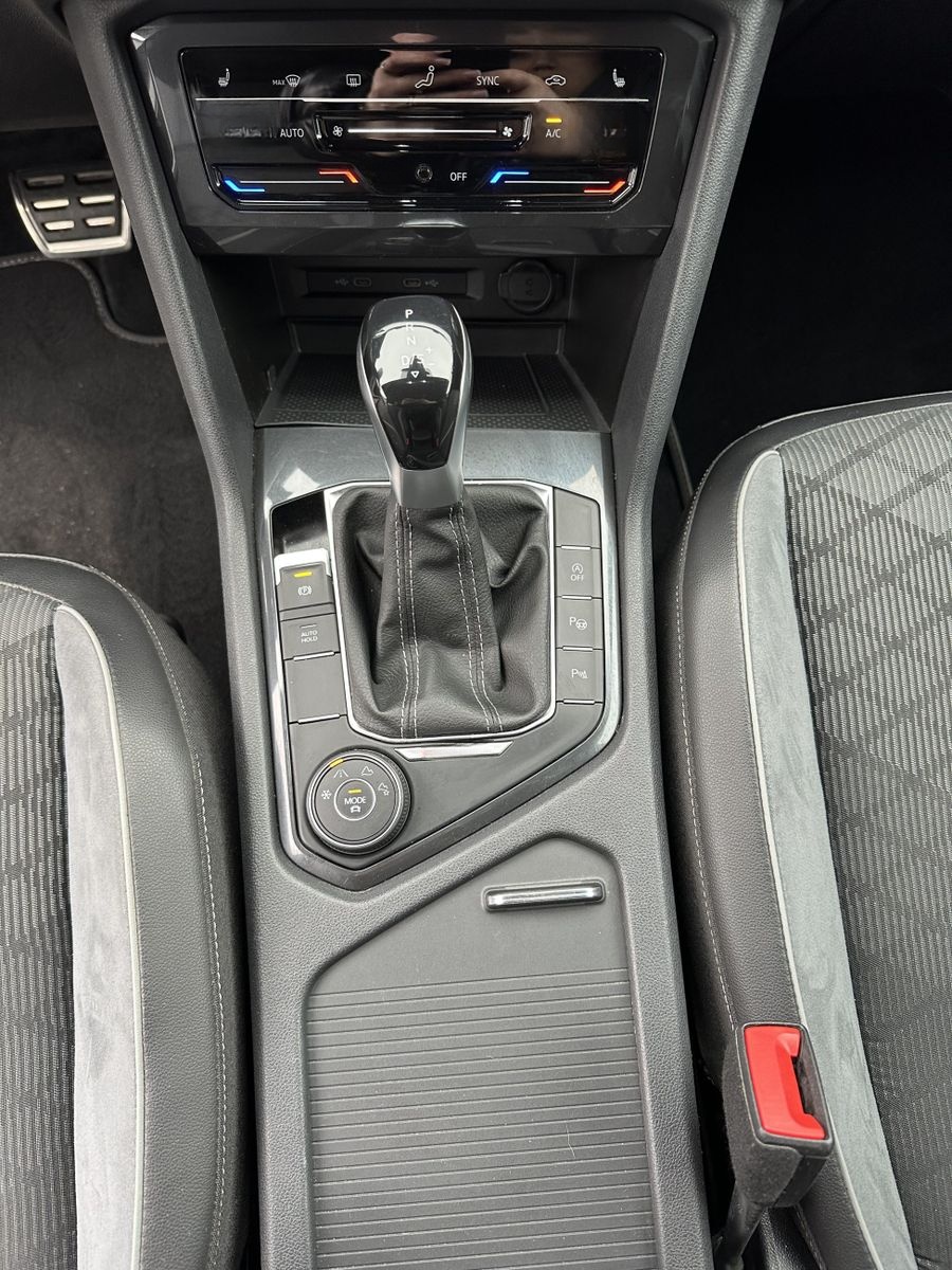 Volkswagen Tiguan Allspace R-Line 4M NAV+LED+HEAD-UP+AHK+VC foto 13