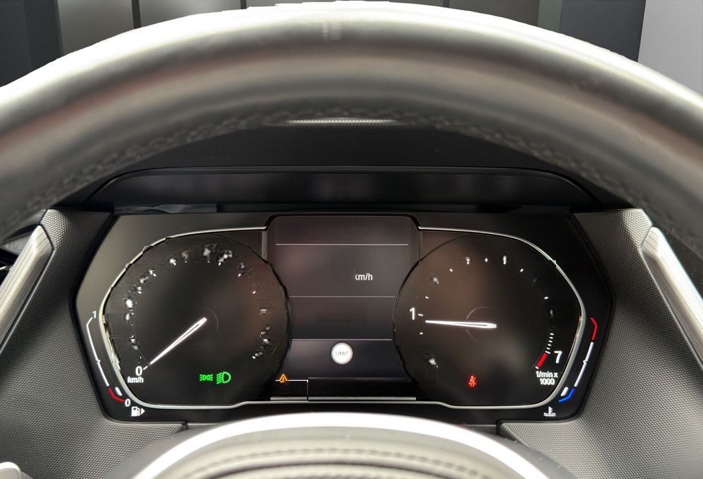 BMW M135i xDrive LED NAVI SPORTSITZ PDC SHZ FSE 18" foto 11