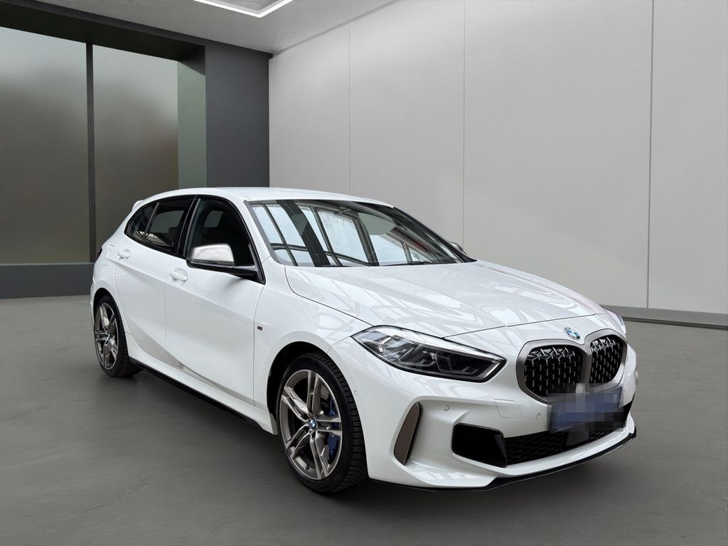 BMW M135i xDrive LED NAVI SPORTSITZ PDC SHZ FSE 18" foto 16