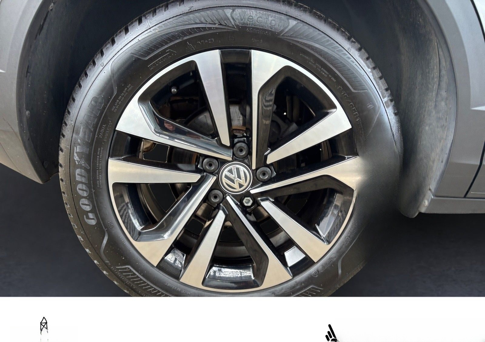 Volkswagen T-Roc Style 1.5 l TSI NAVI+KLIMA+CAM foto 6
