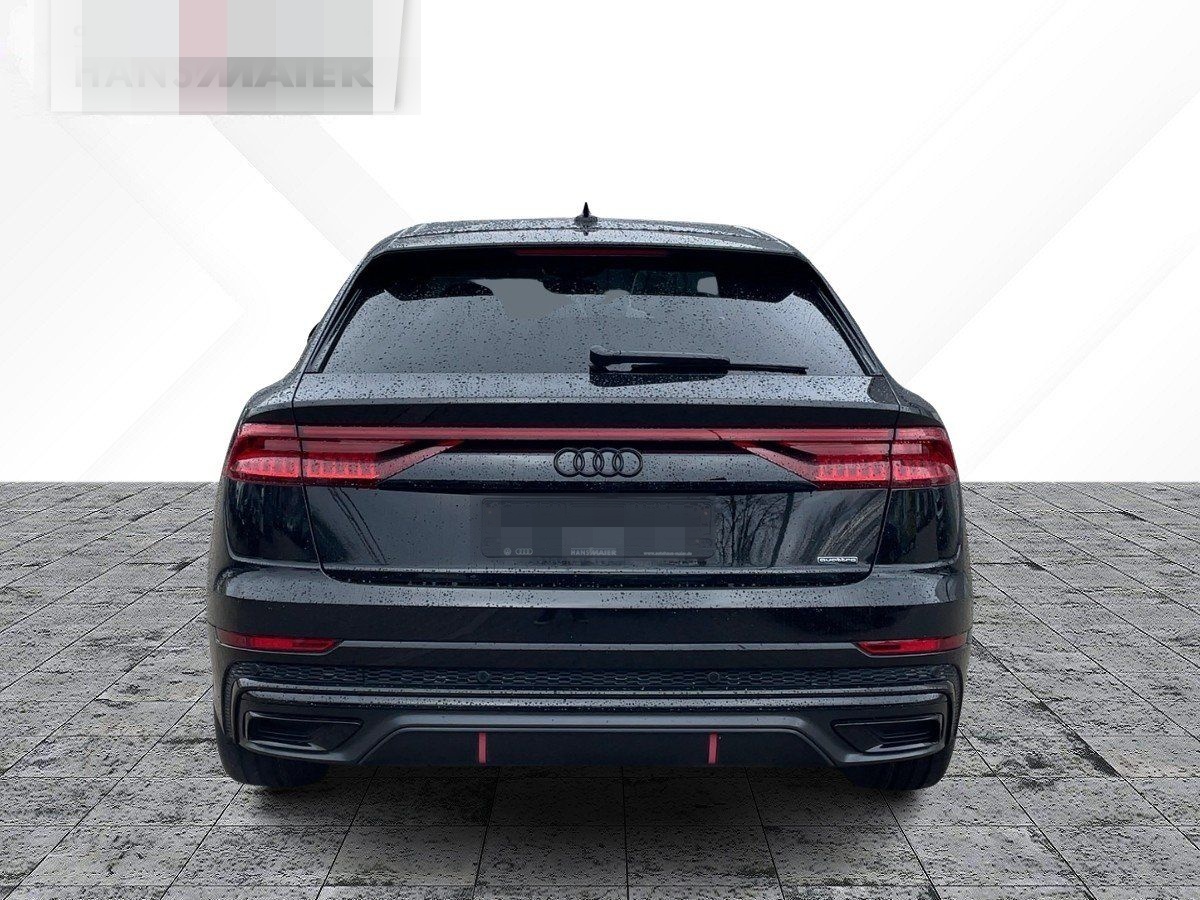 Audi Q8 TFSI e quattro S Line S tronic Luft RearView foto 5