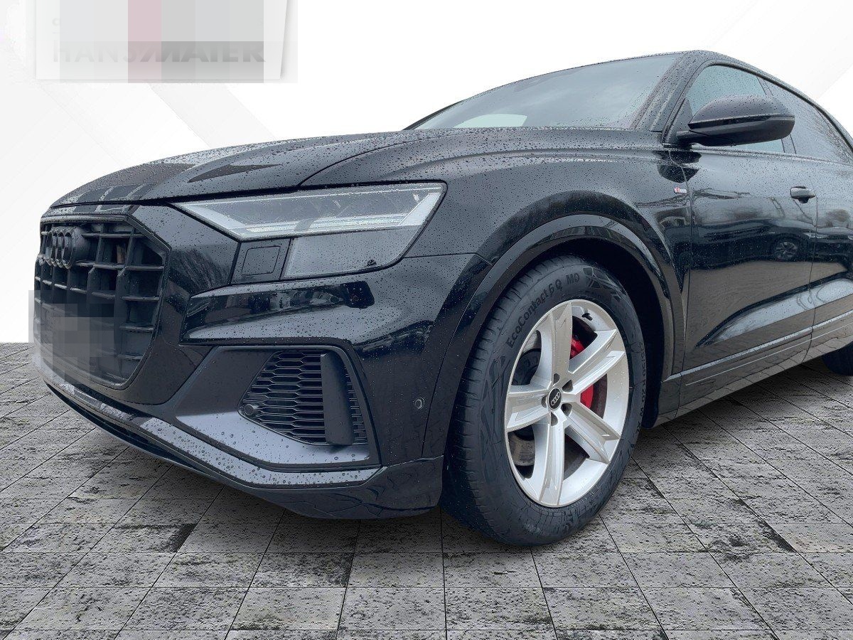 Audi Q8 TFSI e quattro S Line S tronic Luft RearView foto 7