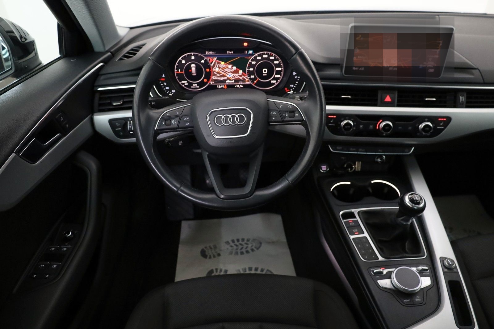 Audi A4 Avant Navi,Xenon,SH,PDC foto 17