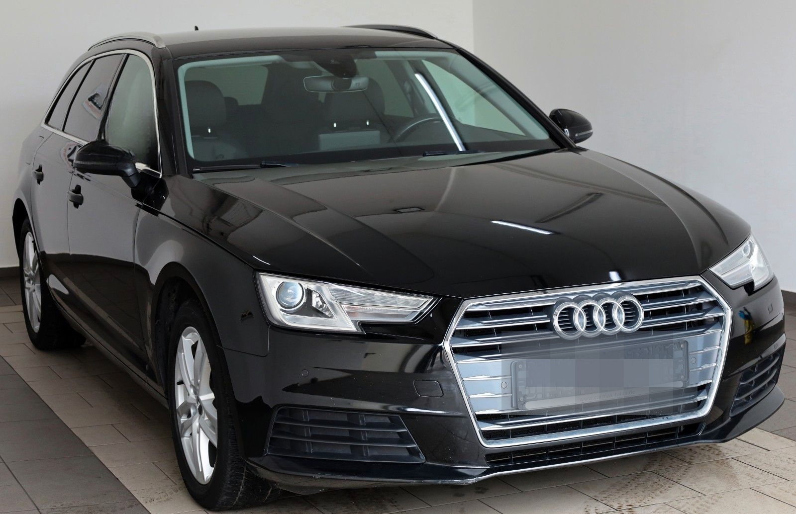 Audi A4 Avant Navi,Xenon,SH,PDC foto 8