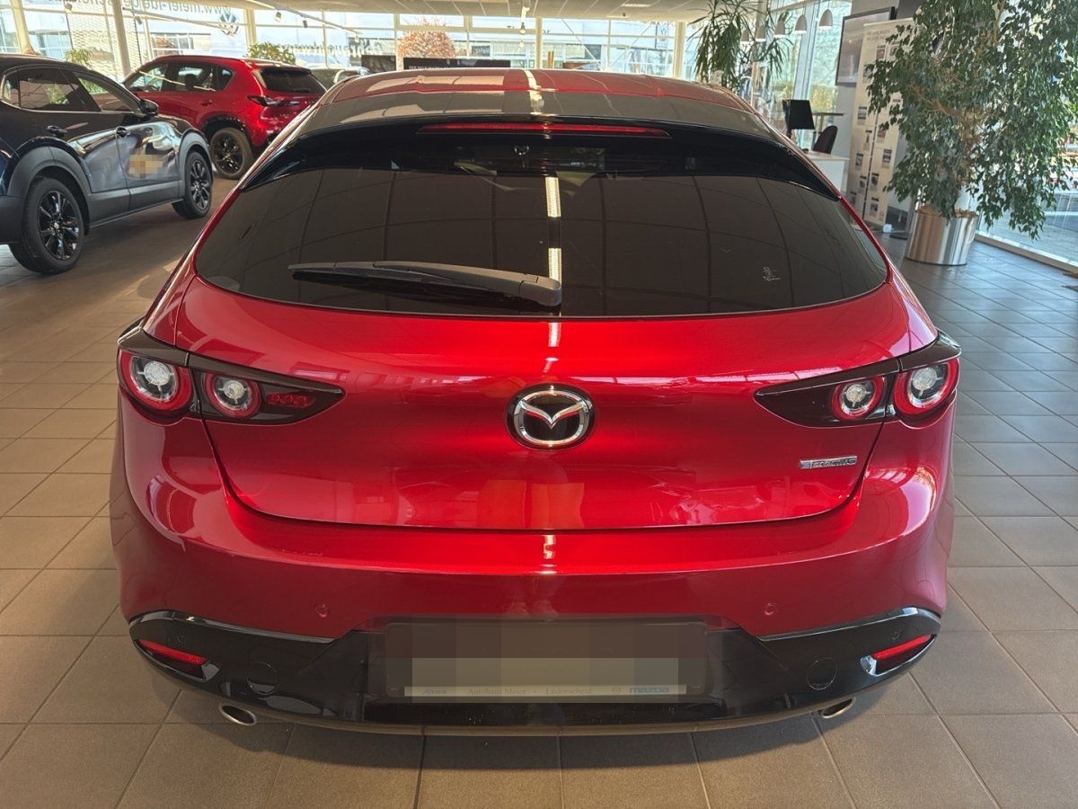 Mazda 3 SKYACTIV-G 2.0 150PS M Hybrid foto 3