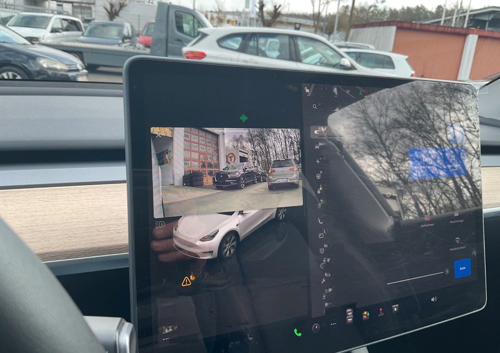Tesla Model Y RWD PANO Kamera Navi Leder 1.Hand foto 19