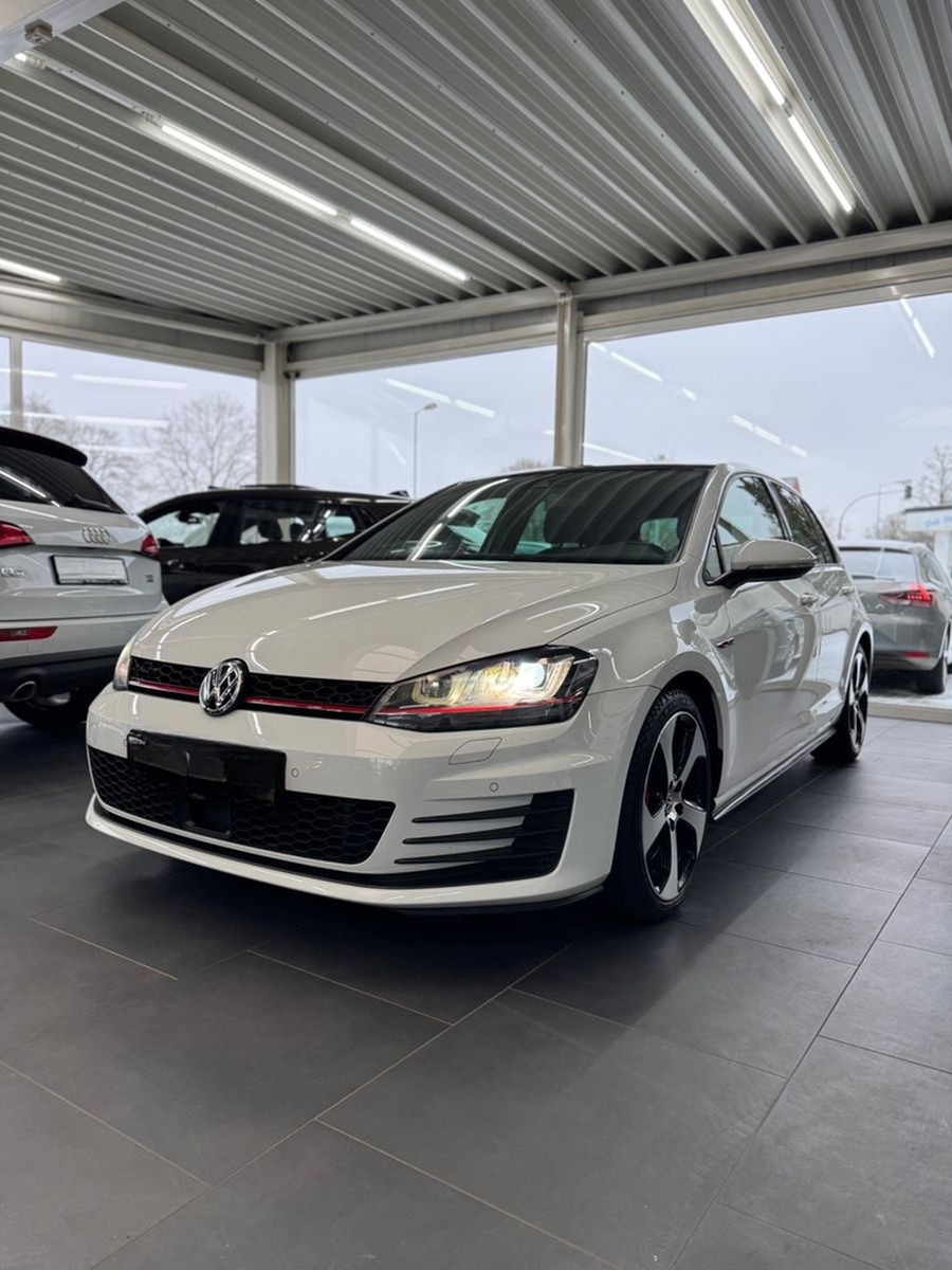 Volkswagen Golf VII 2.0 GTI Performance BMT*DSG*AHK*S-Dach* foto 2