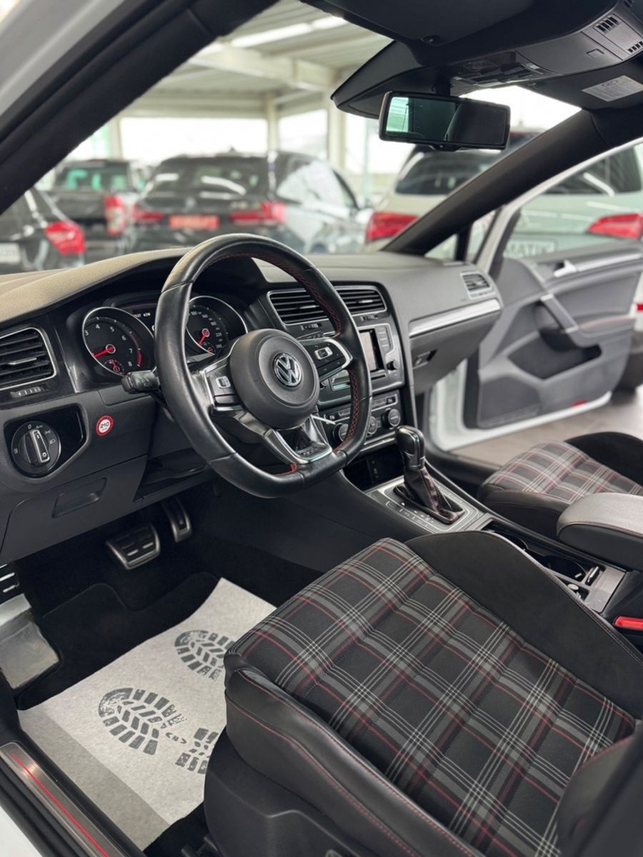 Volkswagen Golf VII 2.0 GTI Performance BMT*DSG*AHK*S-Dach* foto 10