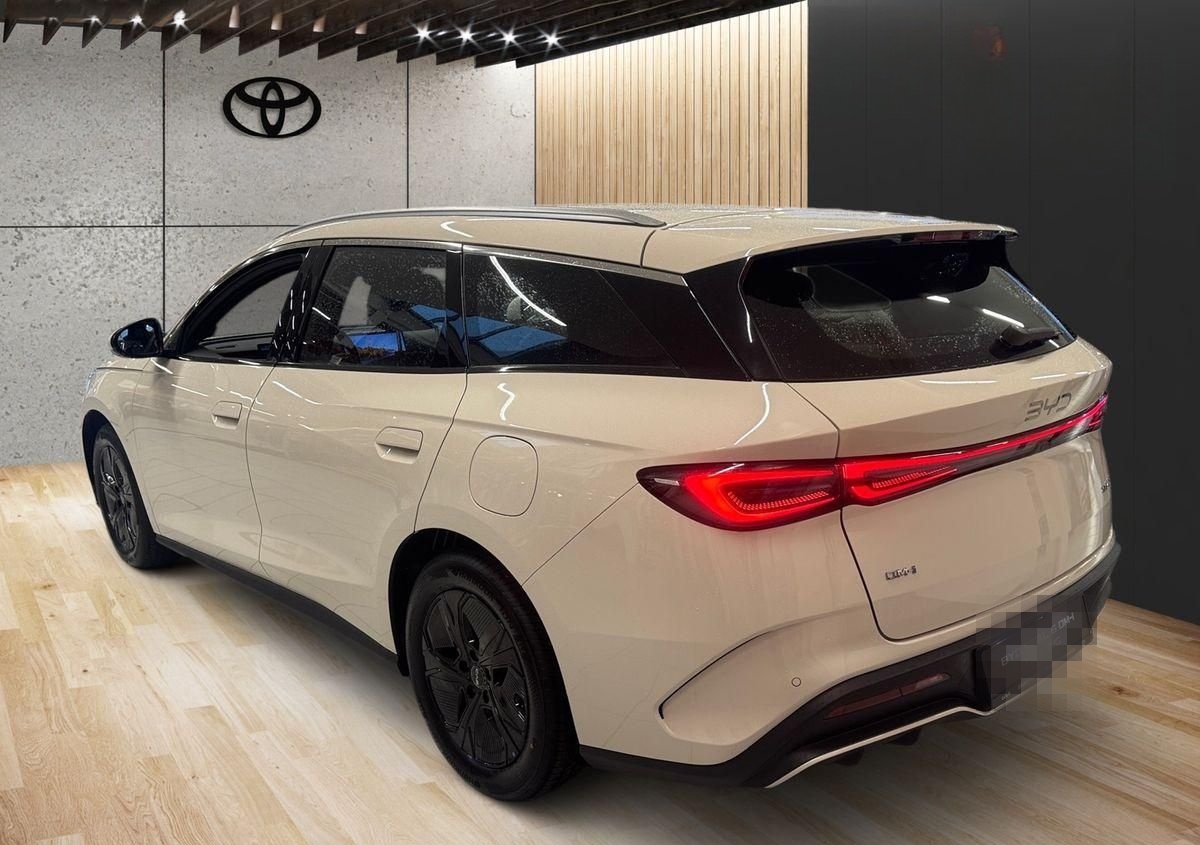 BYD Seal 6 Touring 135 kW 1.5 PHEV DM-i Boost foto 5