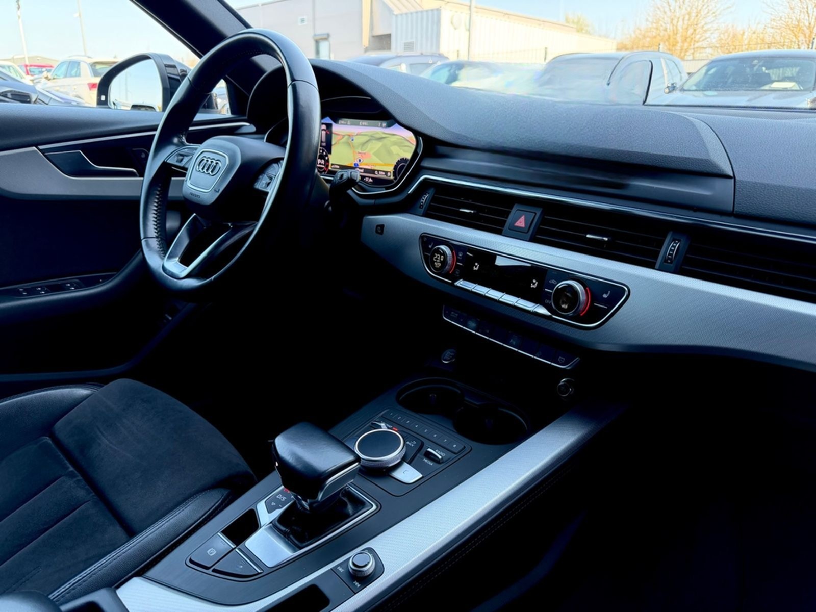 Audi A4 Avant 2.0 TFSI Stronic sport /NAVI/LED/ACC/ foto 12
