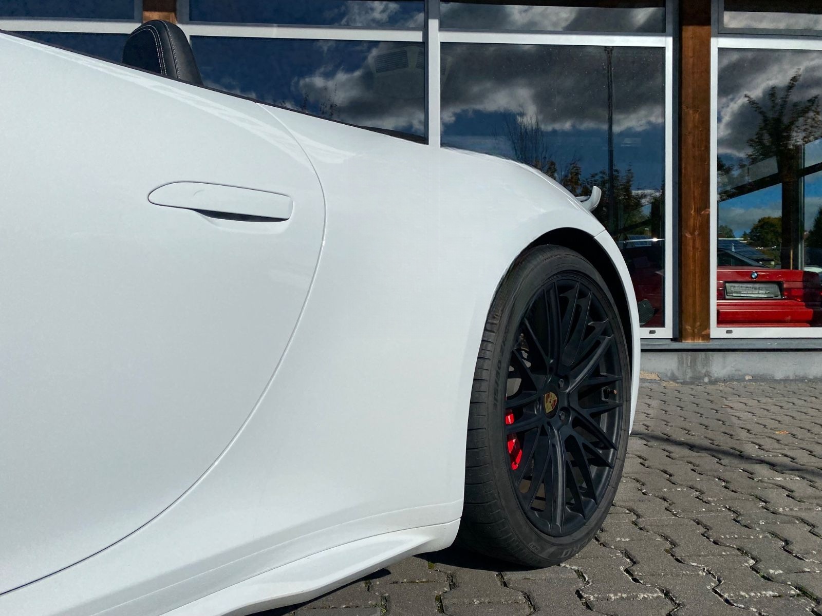 Porsche 911 992 Turbo Cabriolet SportDesign Aero-Kit foto 25