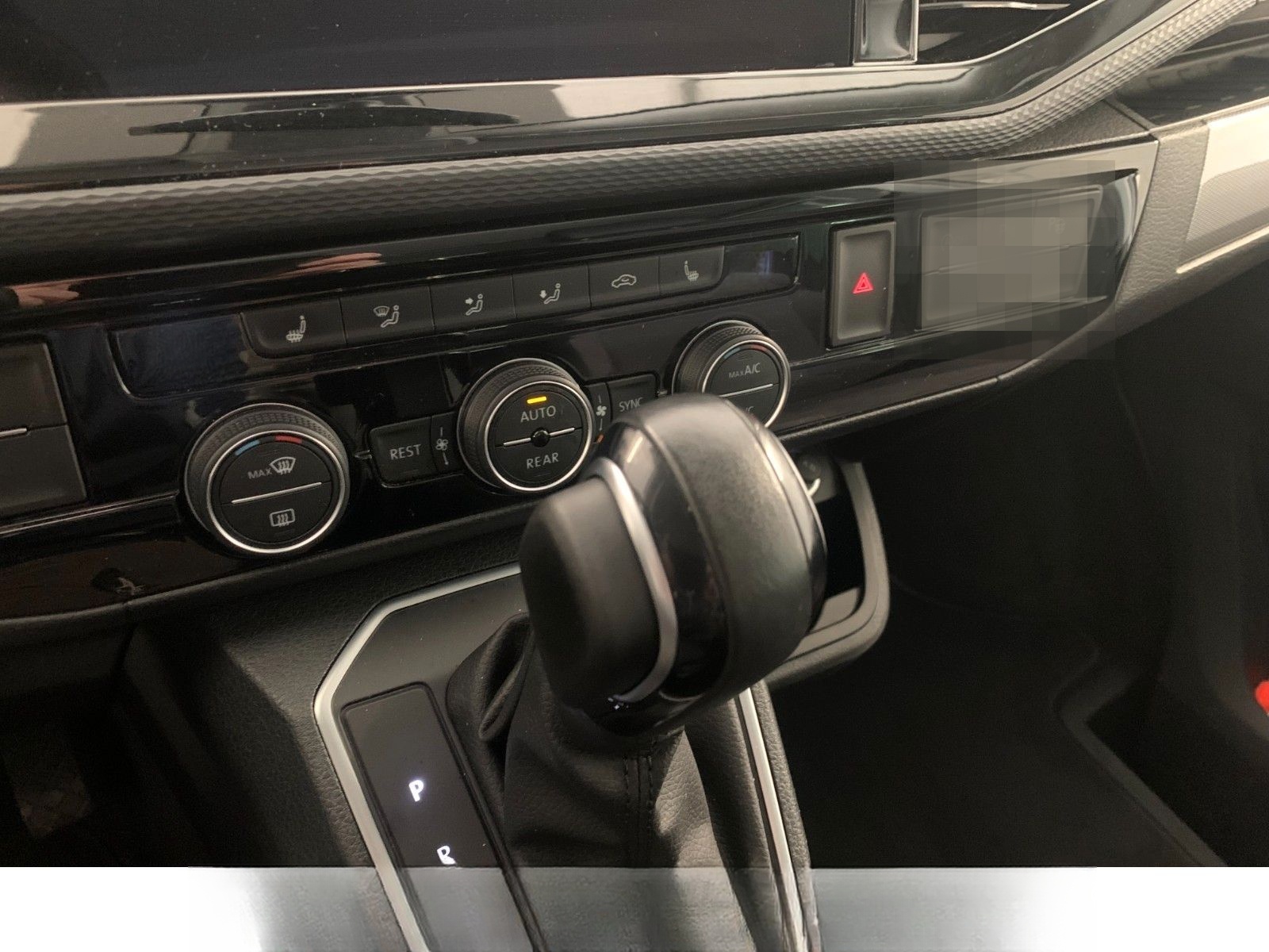 Volkswagen T6 Multivan 4Motion Genaeration Six VIRTUAL/AHK foto 10