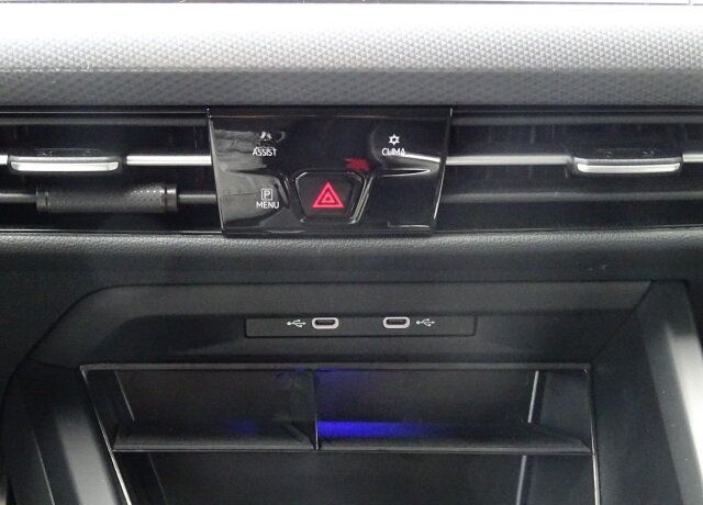 Volkswagen Golf VIII 1.5 TSI Active Navi/Klima/LED/Kamera foto 17