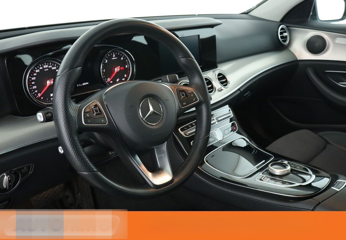 Mercedes-Benz E-Klasse E 220 d T 4Matic Avantgarde Aut.*NAVI* foto 11
