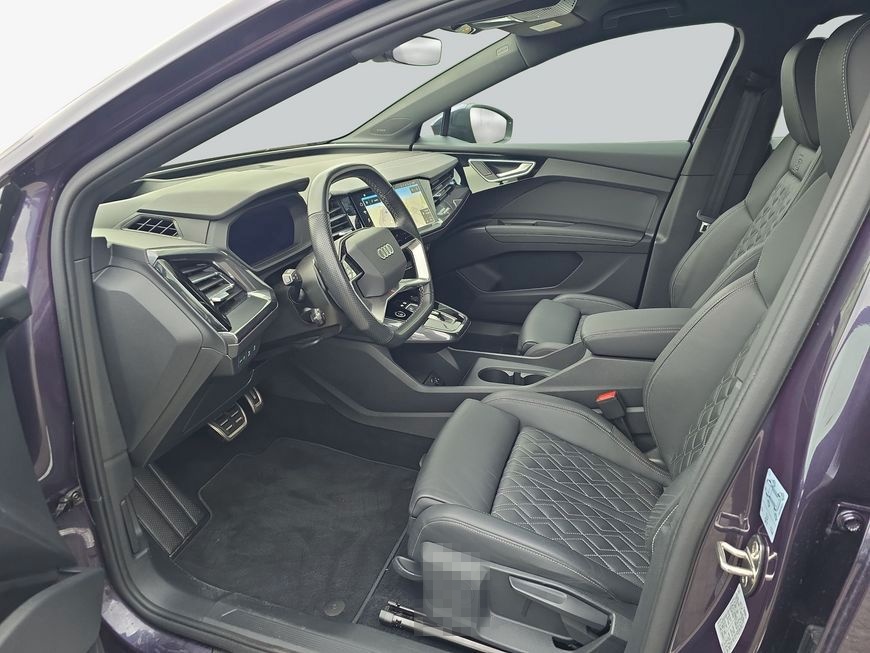 Audi Q4 e-tron 55 quattro S line AHK Leder Matrix foto 10