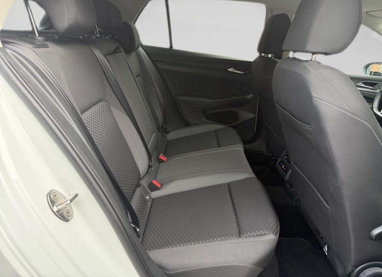 Volkswagen Golf VIII 2.0 TDI Active Fahrschulwagen Klima foto 20