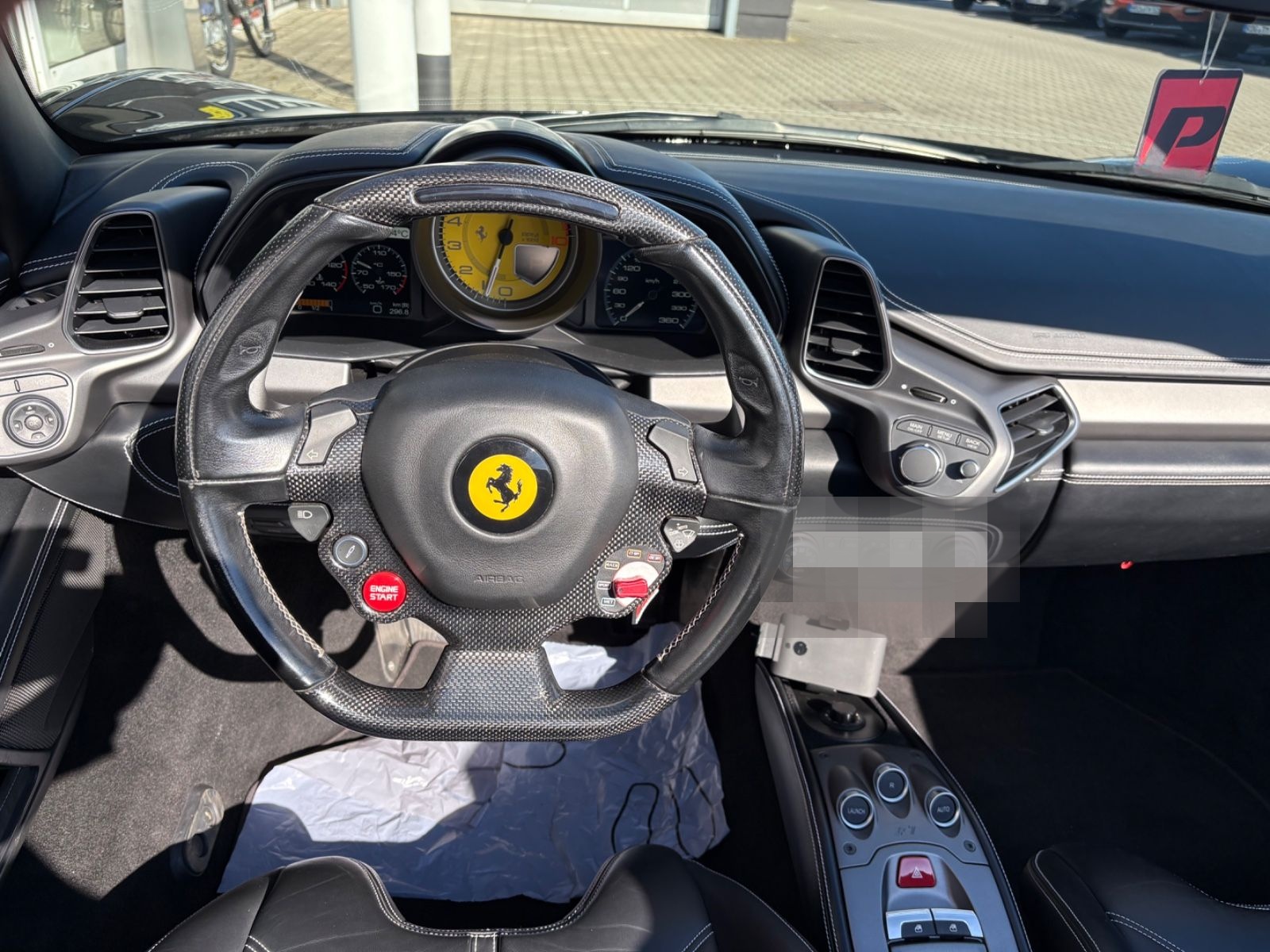 Ferrari 458 Spider Racing Seats LED Lenkrad POWER GARANT foto 14