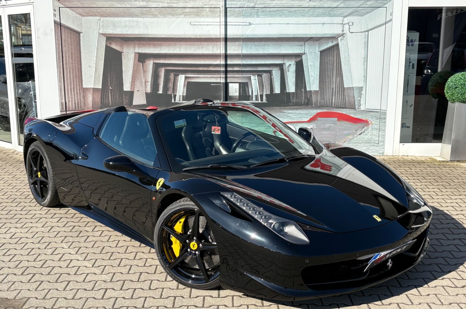 Ferrari 458 Spider Racing Seats LED Lenkrad POWER GARANT foto 3