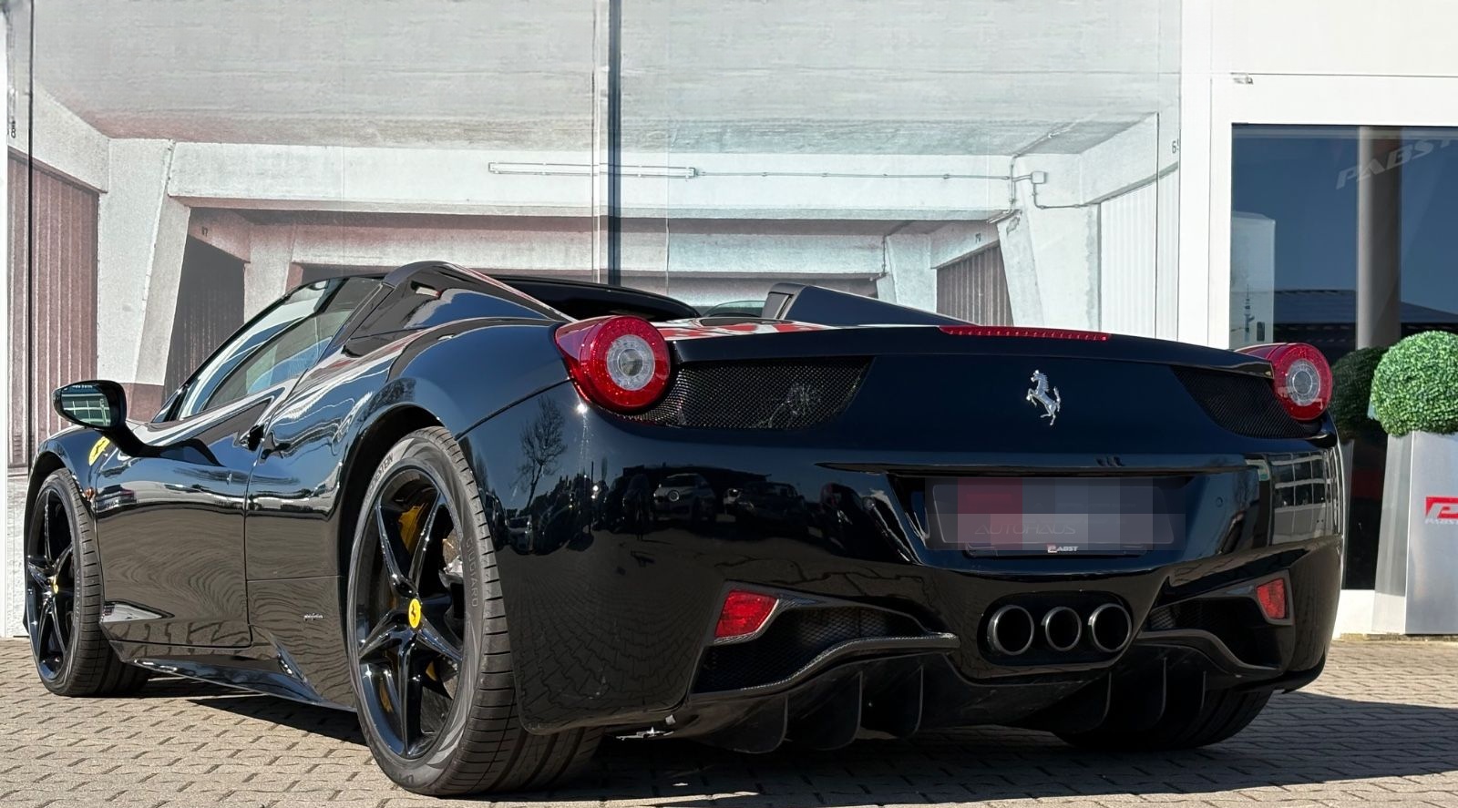 Ferrari 458 Spider Racing Seats LED Lenkrad POWER GARANT foto 7