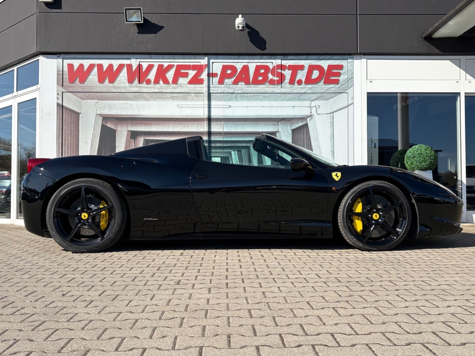 Ferrari 458 Spider Racing Seats LED Lenkrad POWER GARANT foto 10