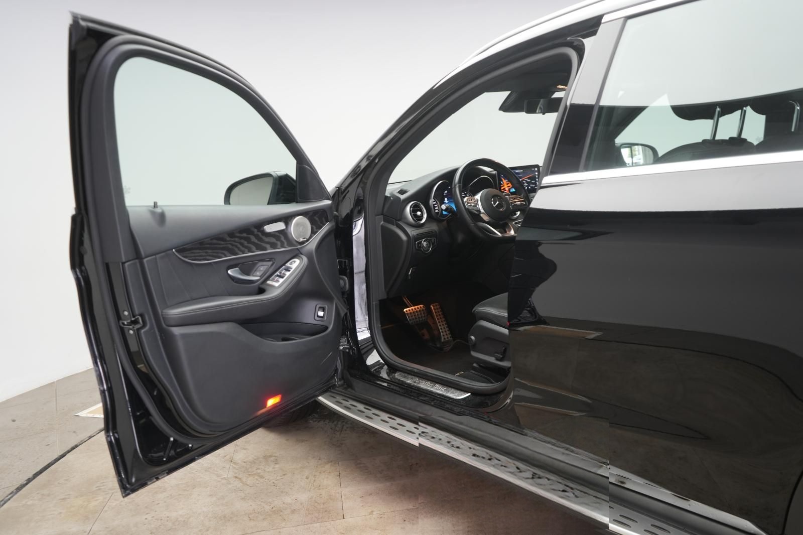 Mercedes-Benz GLC 300 d 4Matic 9G-Tronic AMG Temp/Kamera/Burme foto 11