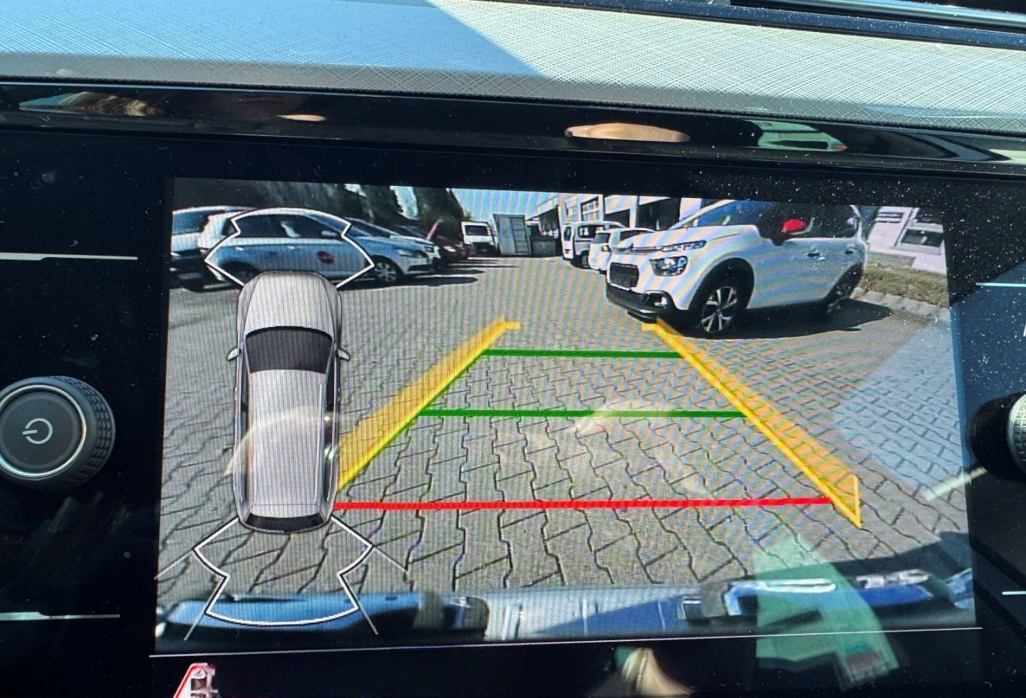 Volkswagen Passat Variant Business Niveau AHK-klappbar Navi foto 21