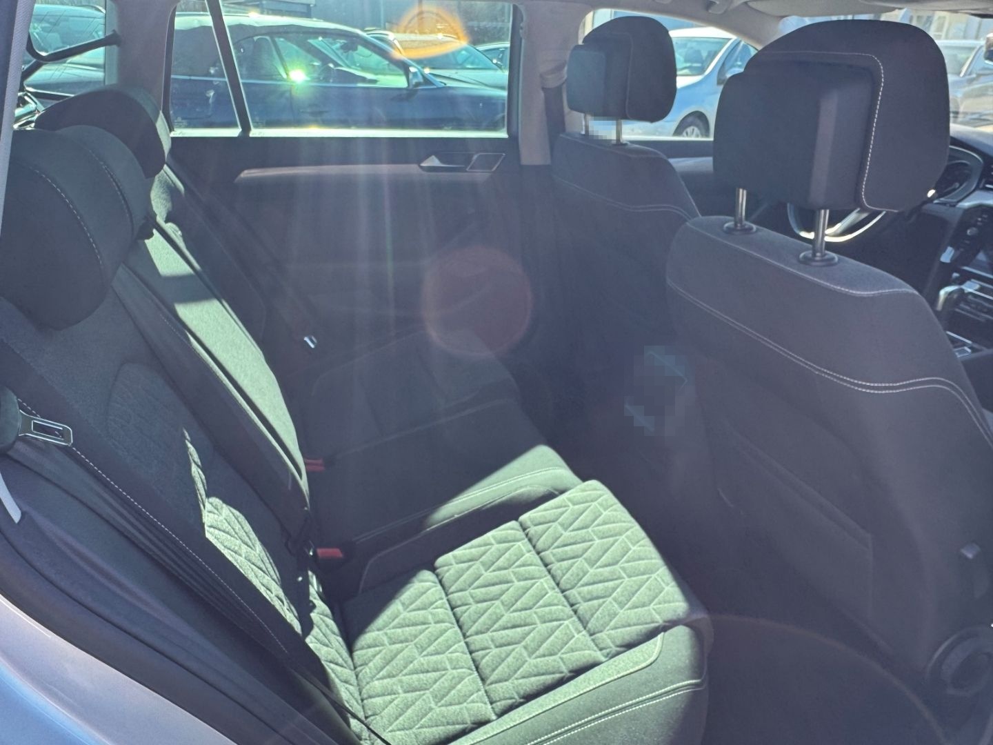 Volkswagen Passat Variant Business Niveau AHK-klappbar Navi foto 9