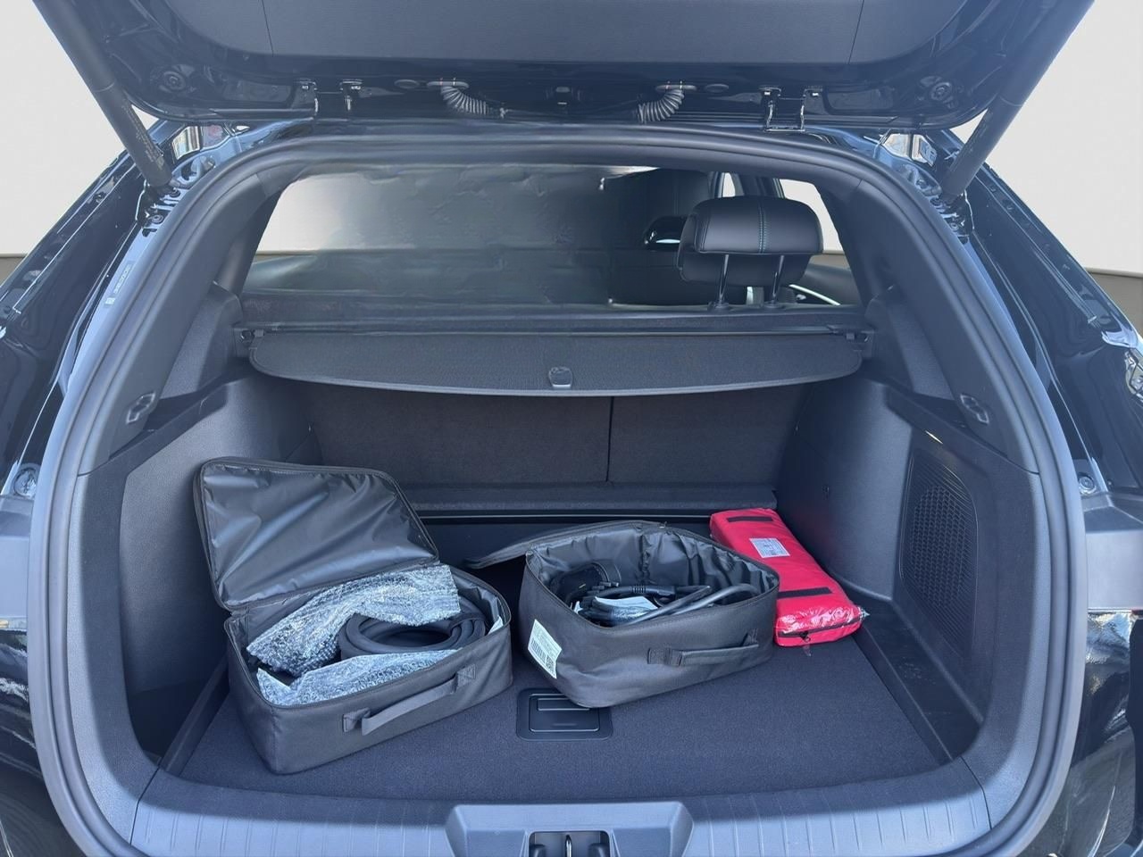 BYD Seal U DM-i Boost PHEV HUD*PANO*LEDER foto 7