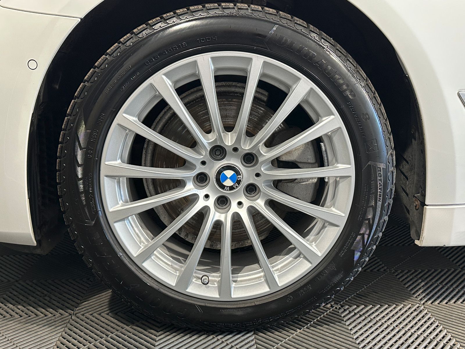 BMW 520d Touring*LUXURY LINE*LED-HARMAN-MEMO-R.KAM foto 12