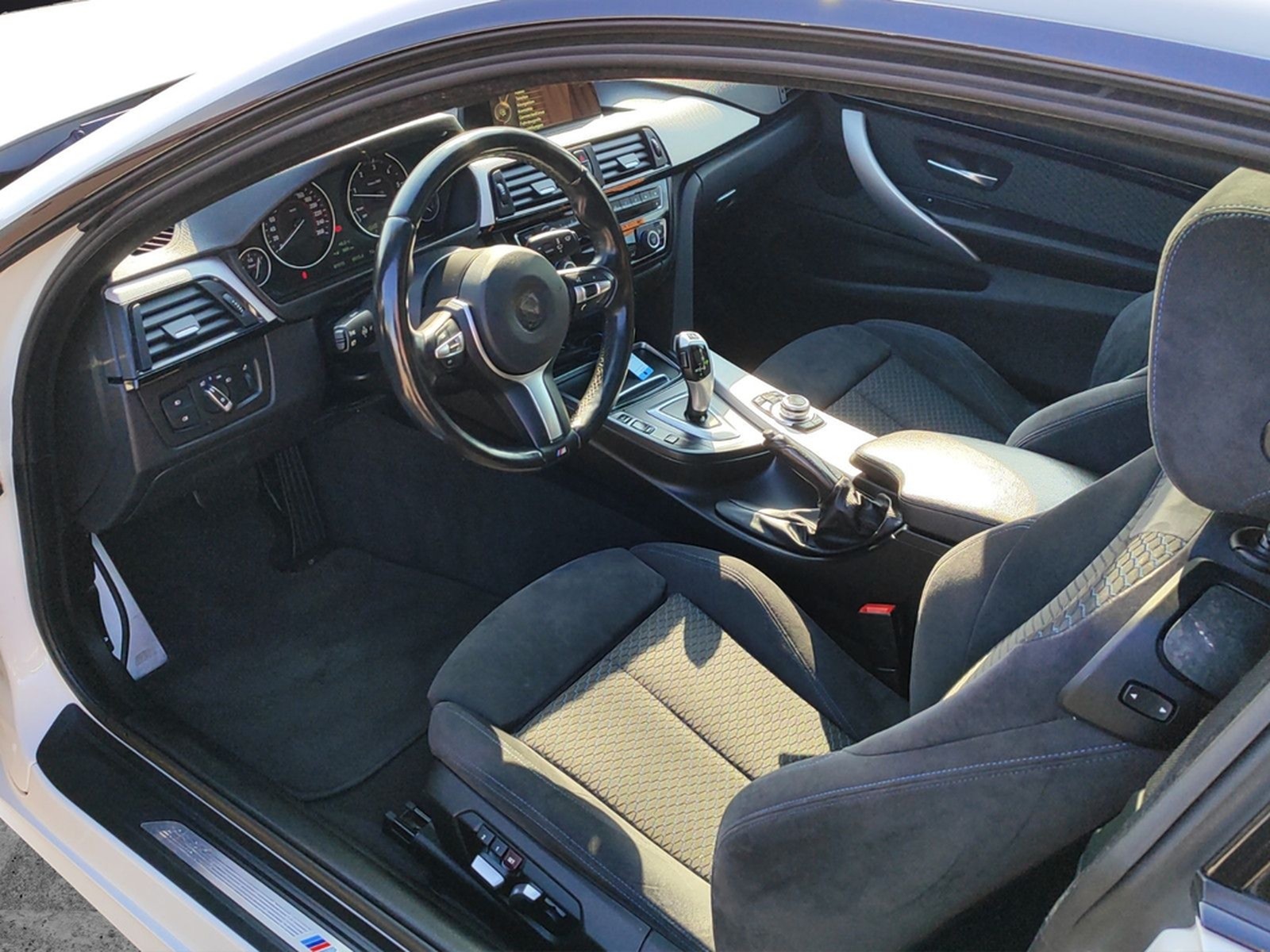 BMW 420d Coupé M Sport *LED*Ambiente*Navi*SitzHZ* foto 8