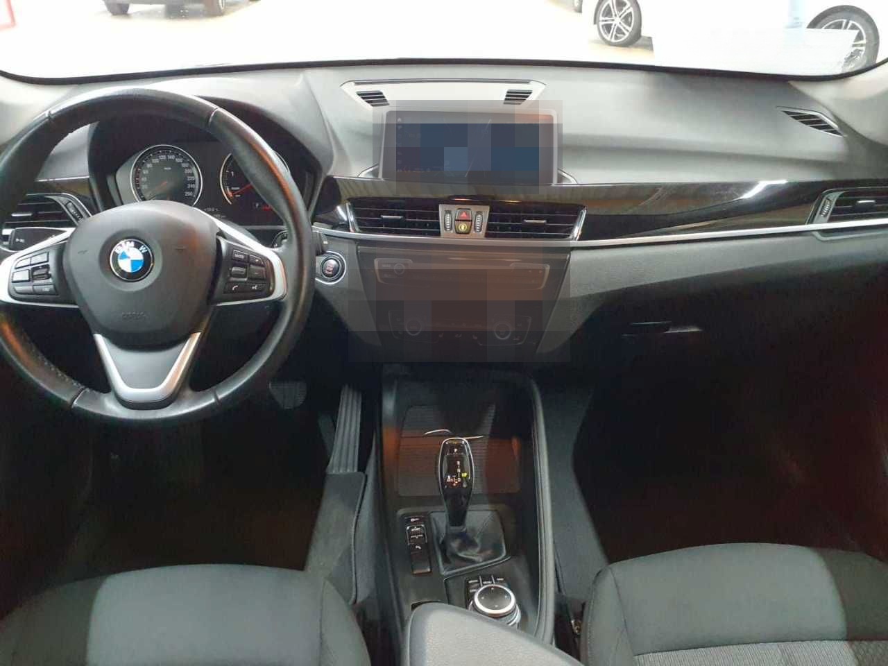 BMW X1 sDrive18i Aut. Advantage Navi SHZ  foto 6