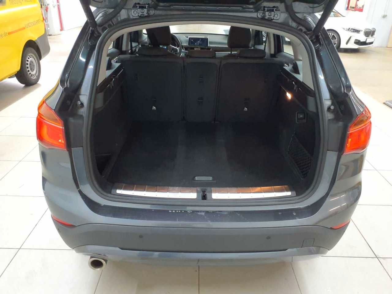 BMW X1 sDrive18i Aut. Advantage Navi SHZ  foto 9