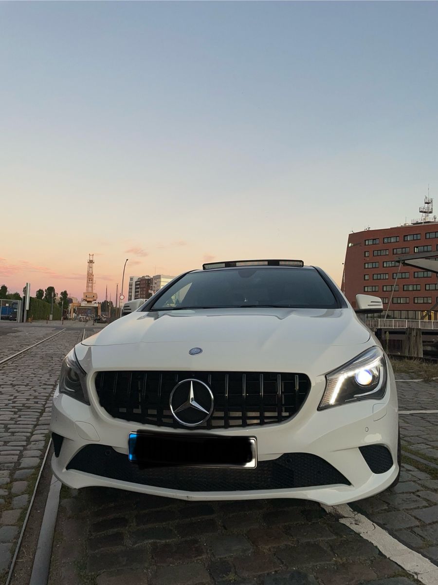 Mercedes-Benz CLA 200 Urban Optik foto 3