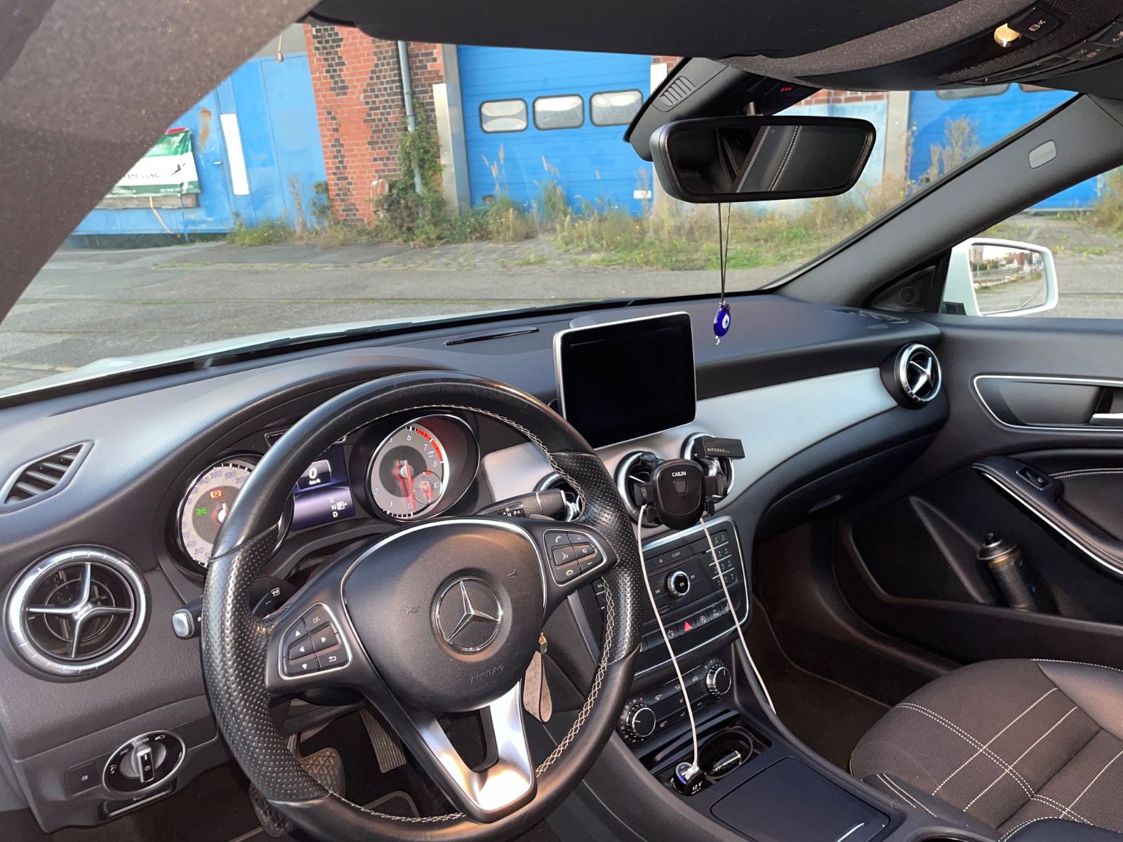 Mercedes-Benz CLA 200 Urban Optik foto 4