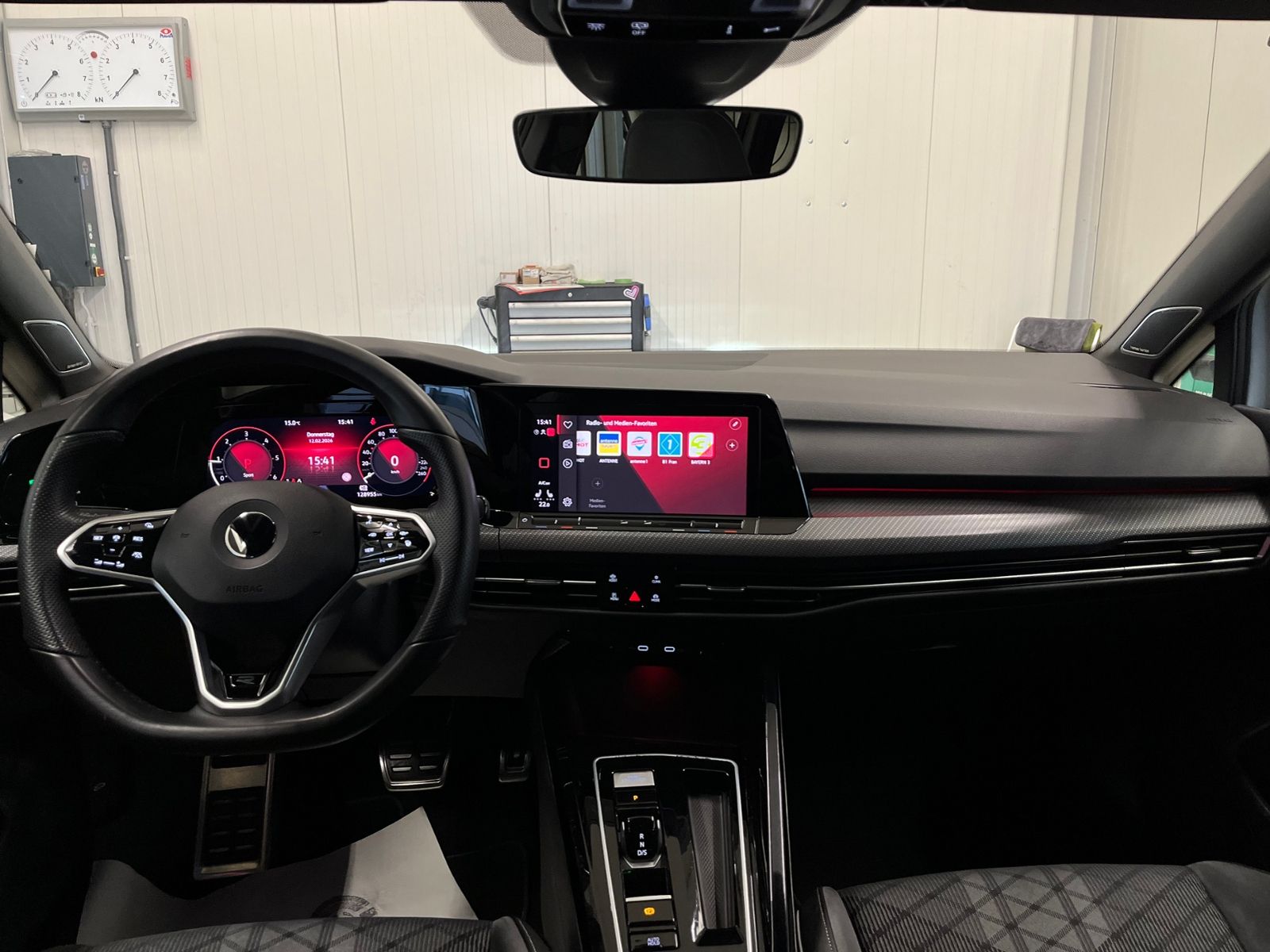 Volkswagen Golf VIII Variant R-Line 2.0 TDI DSG Navi Harman foto 12