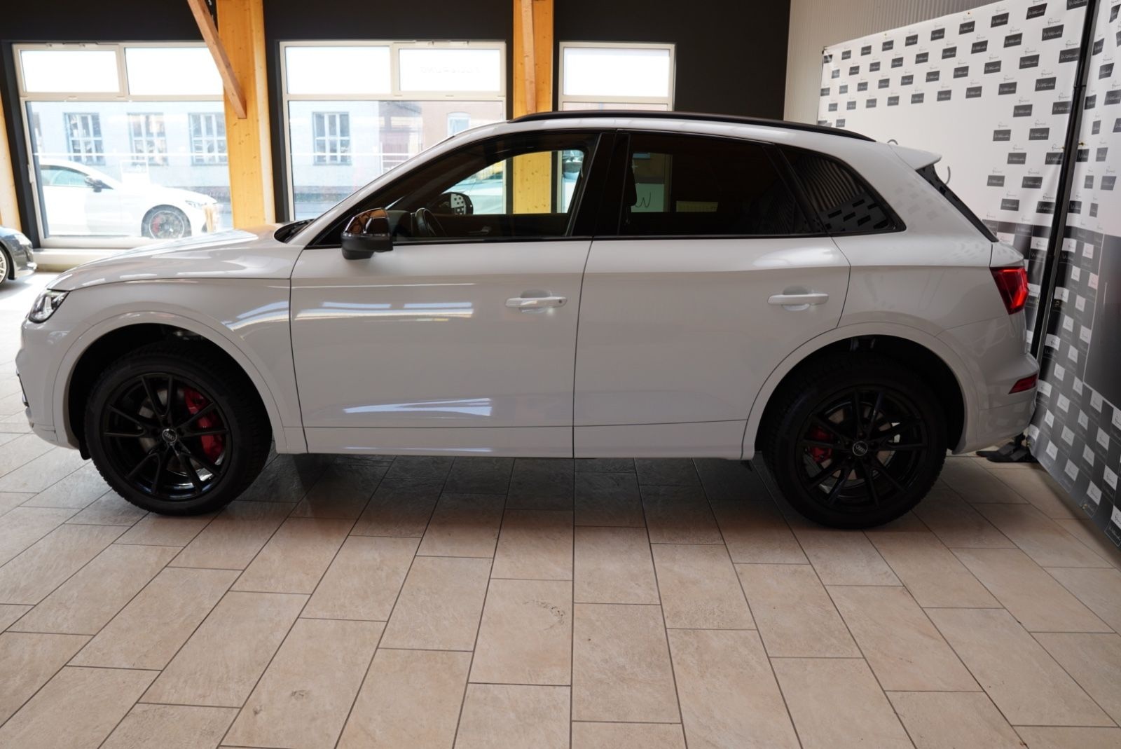 Audi SQ5 3.0 TDI *quattro*Standh*ACC*AHK*Pano* foto 10