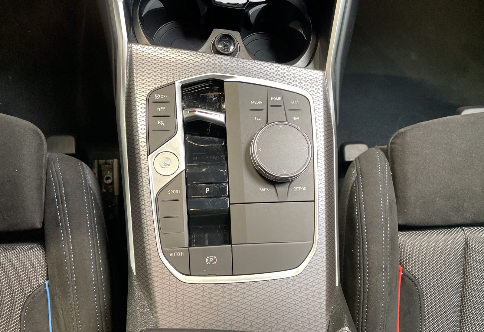BMW 320d Limousine M Sport LiveCockpitProf Kamera foto 14