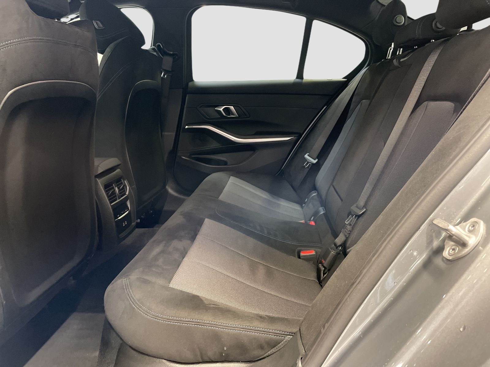 BMW 320d Limousine M Sport LiveCockpitProf Kamera foto 10
