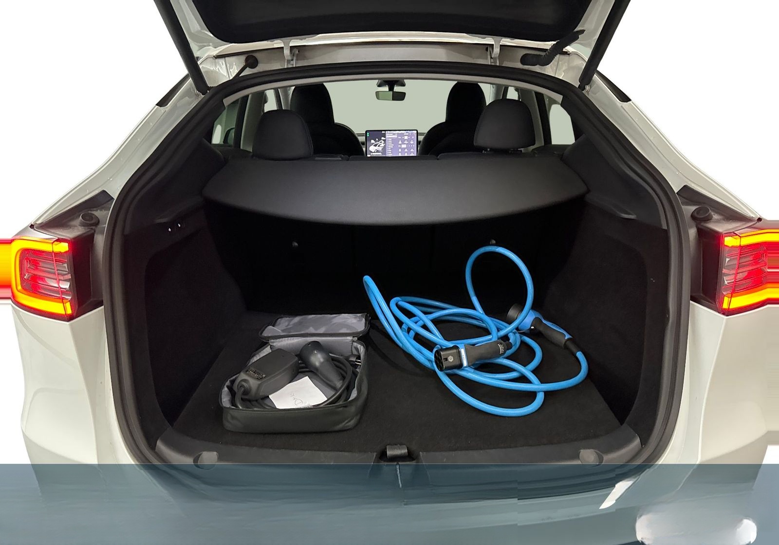 Tesla Model Y Long Range Dual Motor AWD foto 6