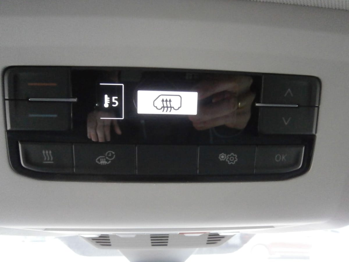 Volkswagen T6.1 Multivan Comfortline 2.0 TDI 4Motion DSG foto 15