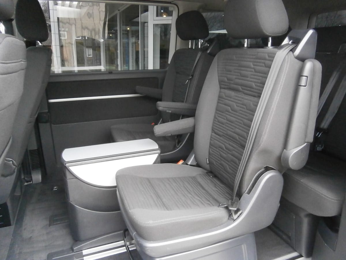 Volkswagen T6.1 Multivan Comfortline 2.0 TDI 4Motion DSG foto 7