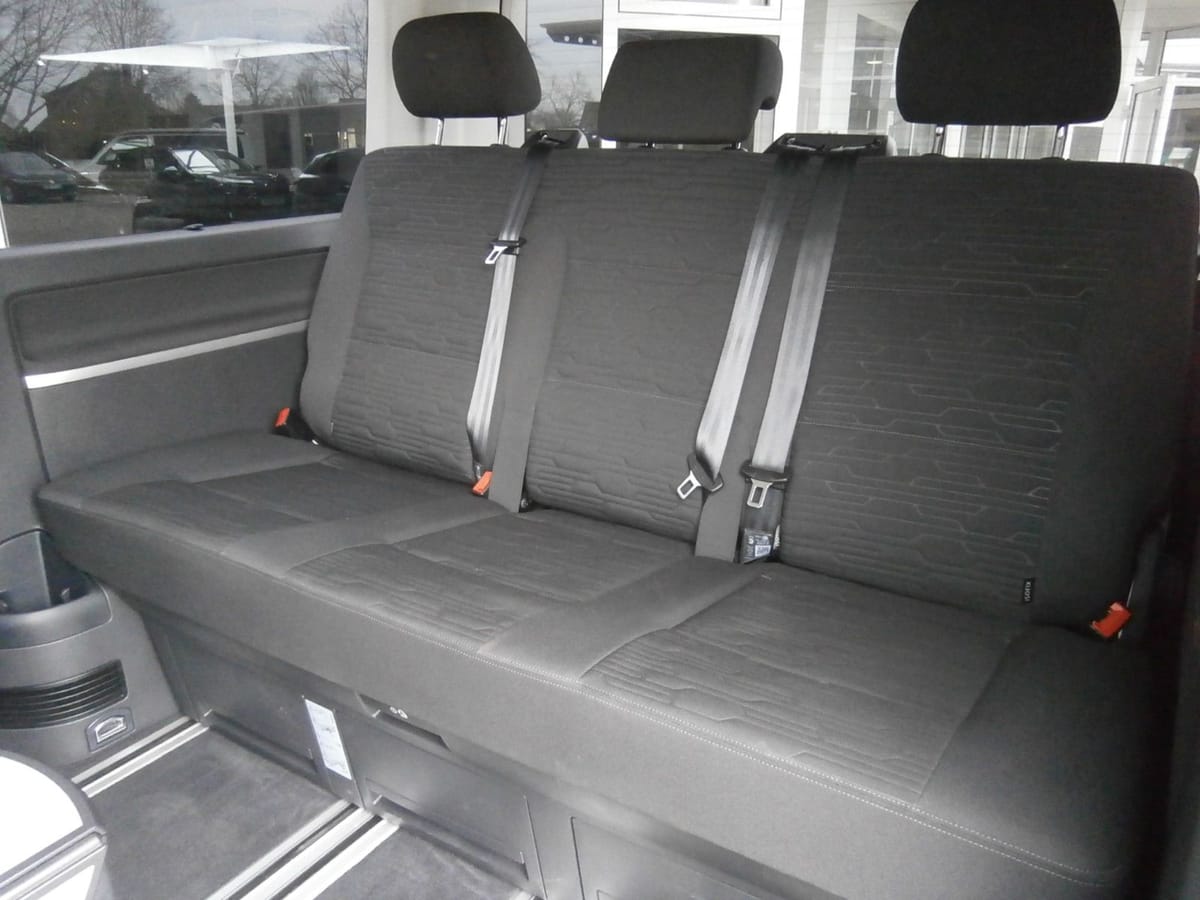 Volkswagen T6.1 Multivan Comfortline 2.0 TDI 4Motion DSG foto 9