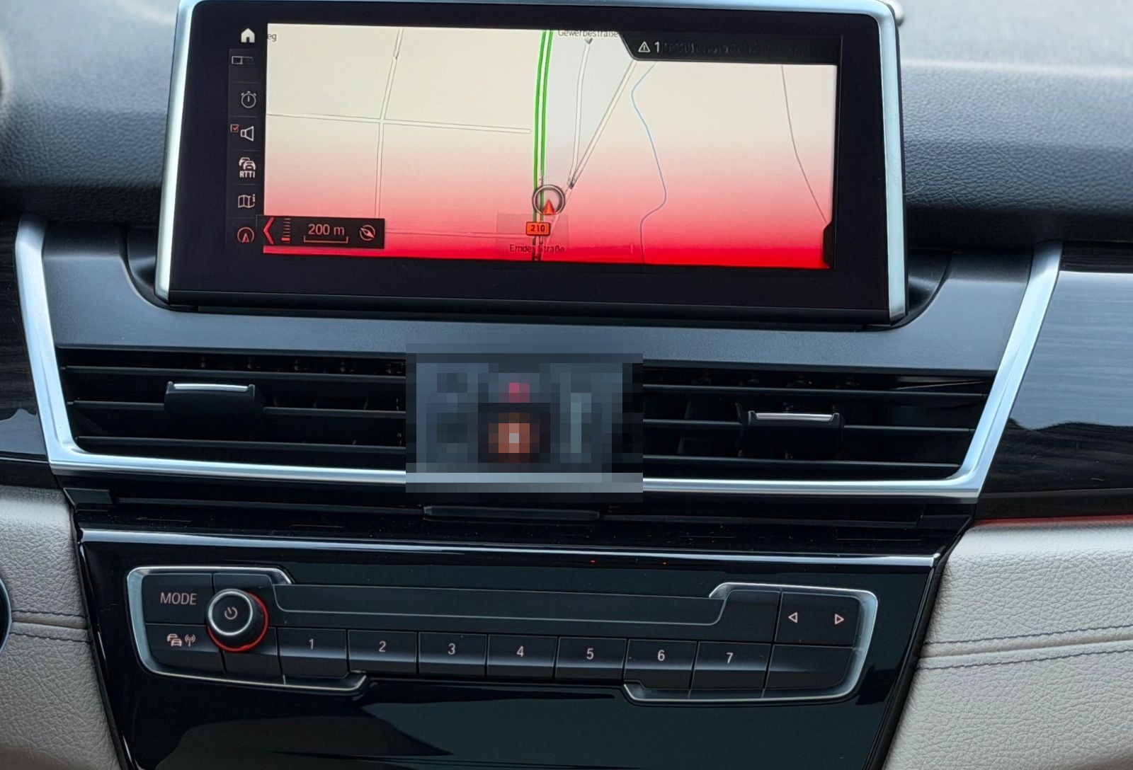 BMW 218 i Active Tourer Luxury Line Soundsystem Pano foto 16