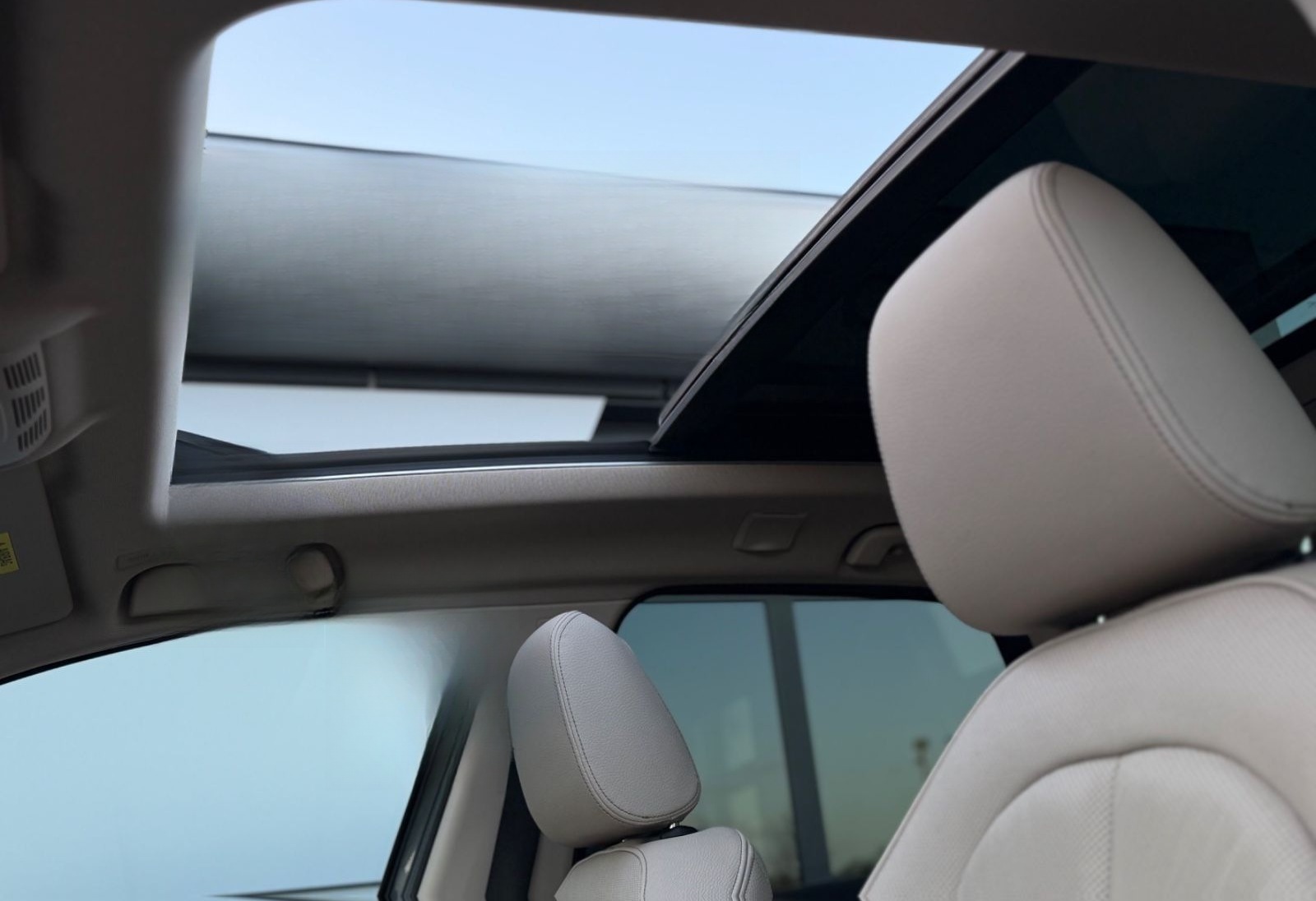 BMW 218 i Active Tourer Luxury Line Soundsystem Pano foto 24